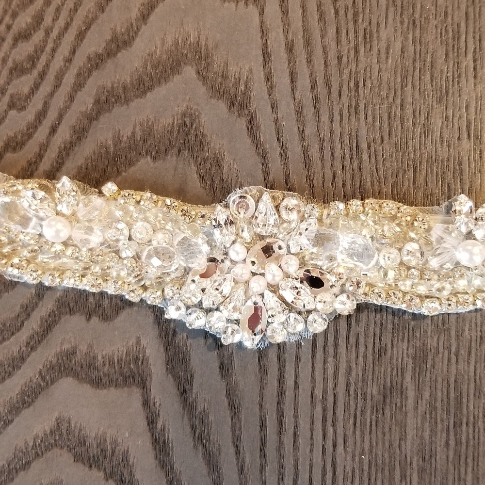 Wedding Dress Belt - Picture 7 of 7